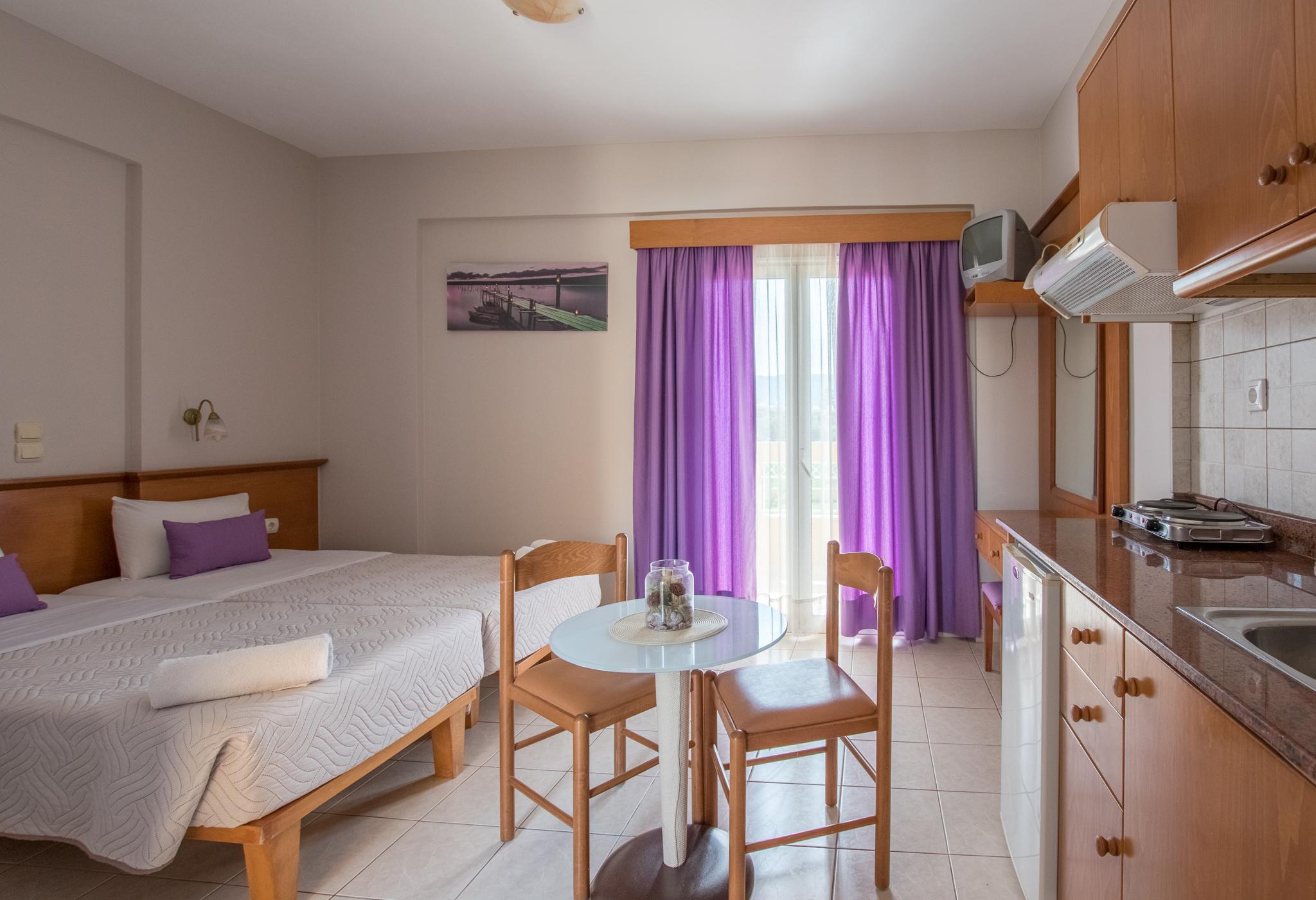 Danelis Studios & Apartments Malia  Luaran gambar