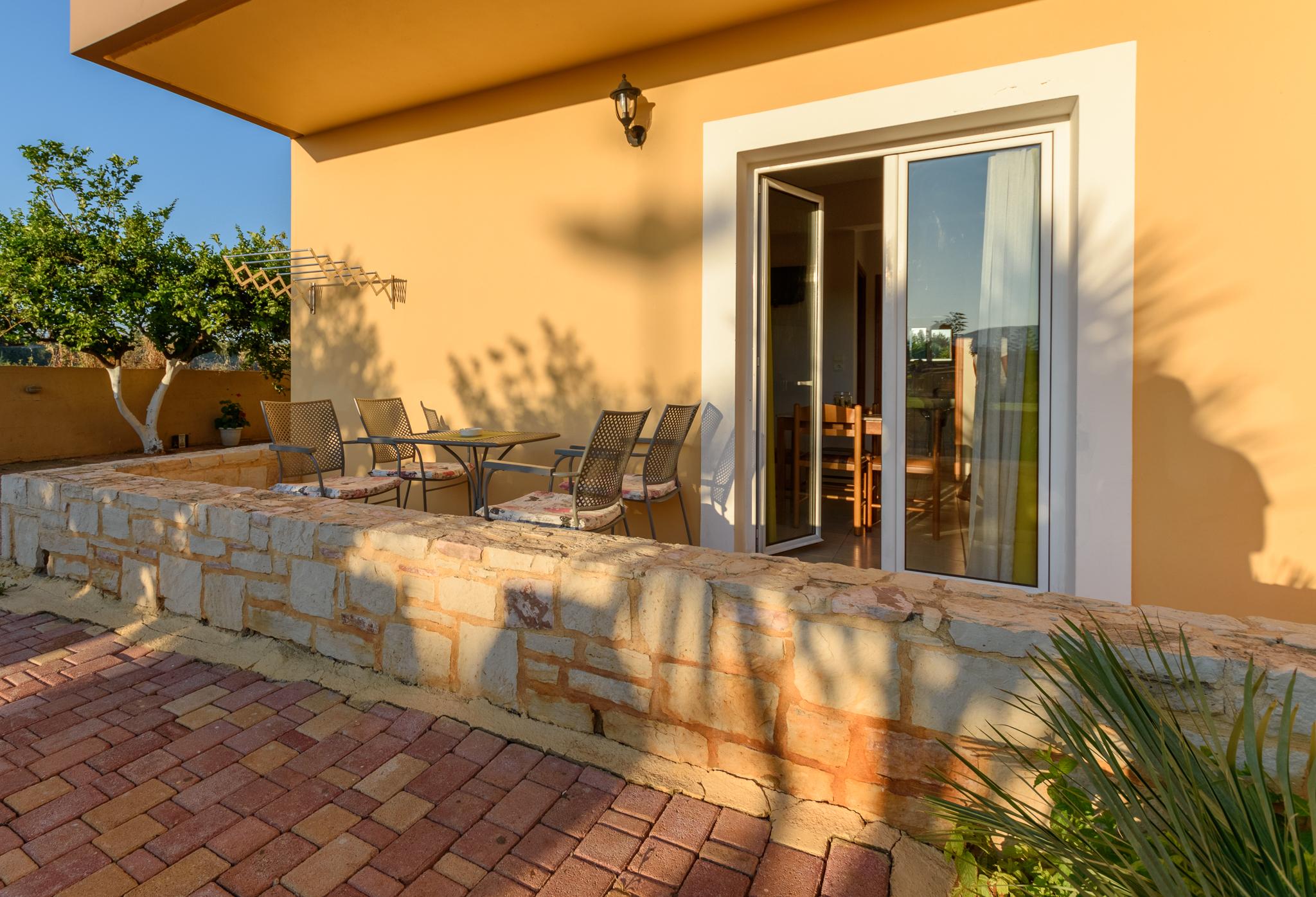 Danelis Studios & Apartments Malia  Luaran gambar