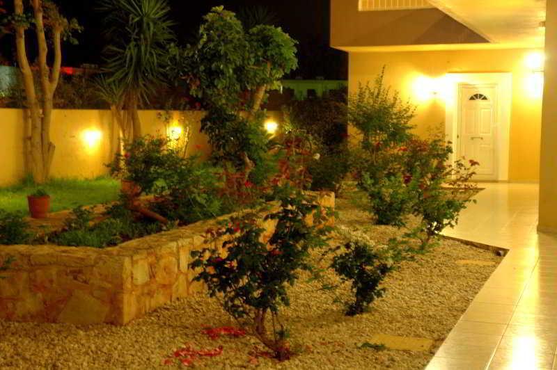 Danelis Studios & Apartments Malia  Luaran gambar
