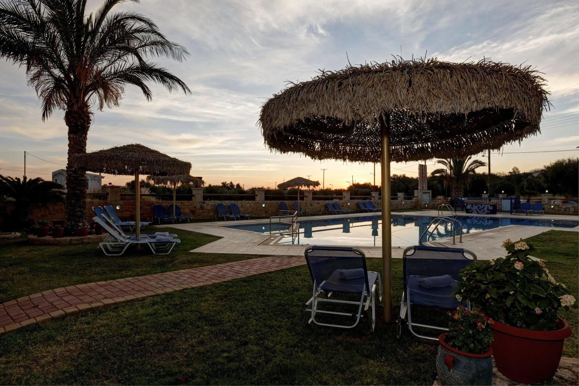Danelis Studios & Apartments Malia  Luaran gambar
